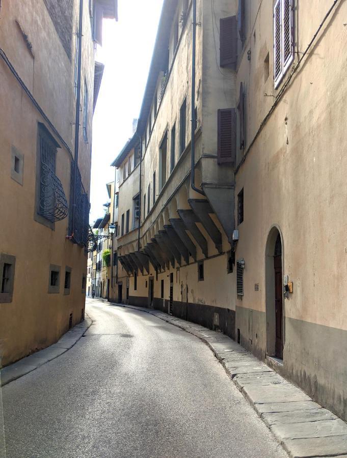 Old Convent In Via De Neri Apartment